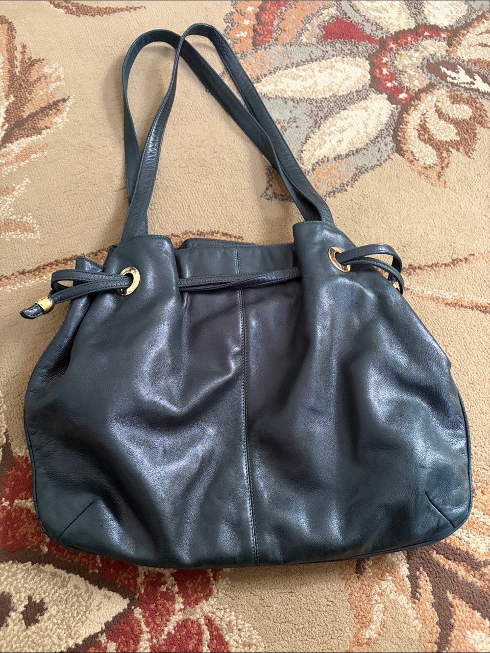 Bally Vintage Black Leather Shoulder Bag with Gold Rings
